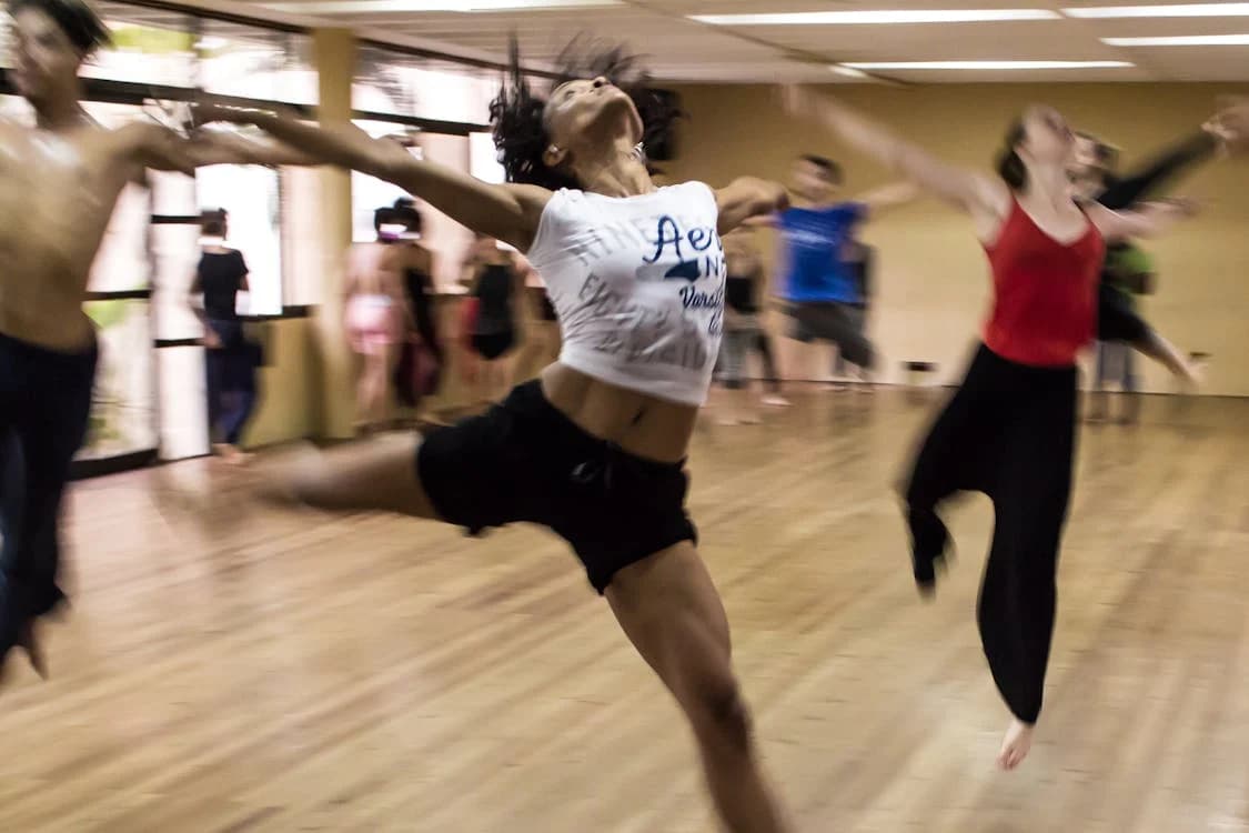 Rhythm, Risk, and Reward: Why Modern Dance and Digital Games Share The Same Thrill